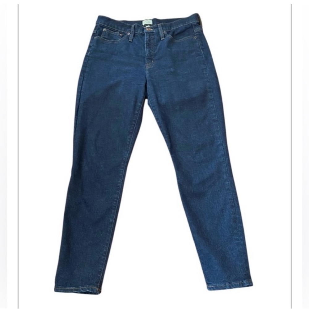 J.Crew 9” High Rise toothpick dark Wash  Blue Women's Jeans size 31